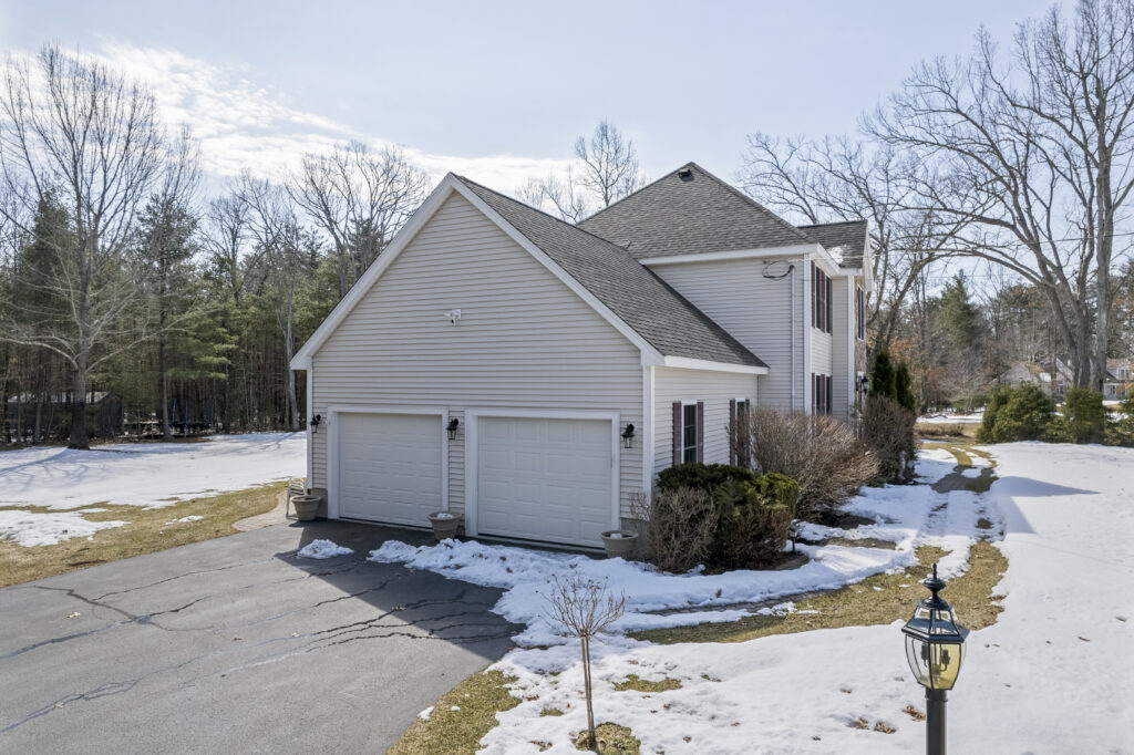 20 Ordway Lane, Kingston, NH