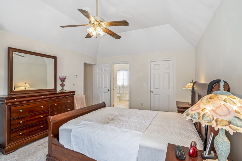 20 Ordway Lane, Kingston, NH