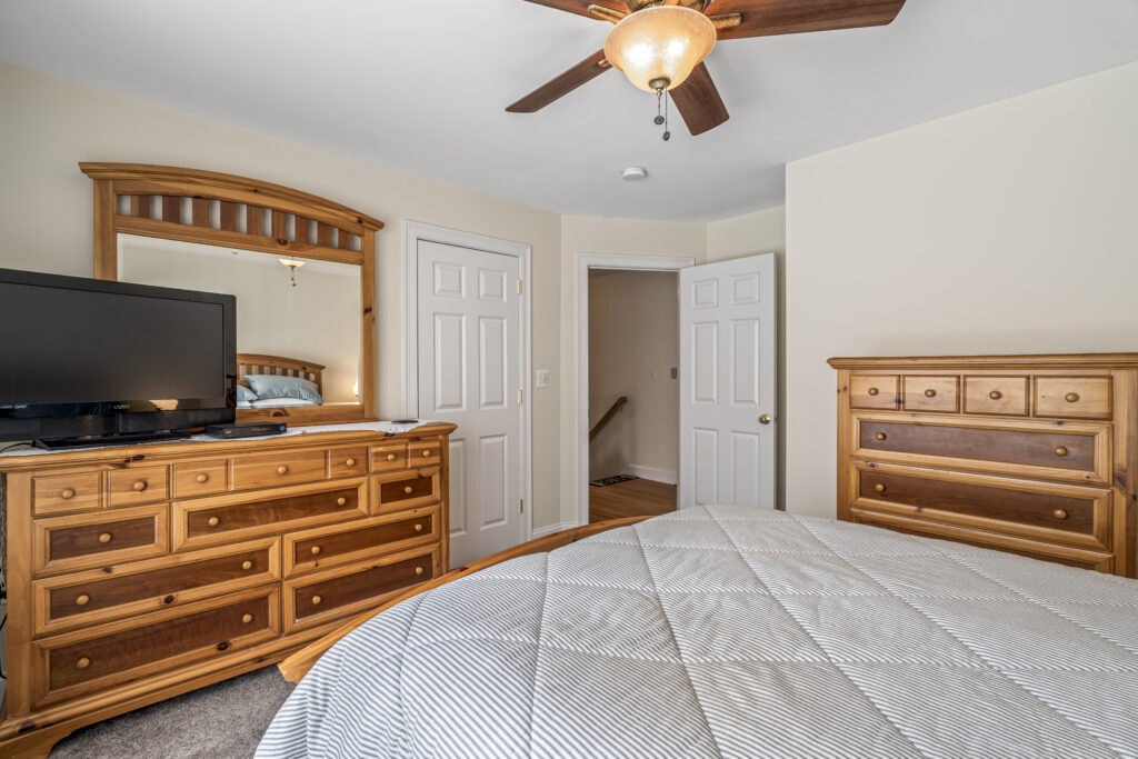 20 Ordway Lane, Kingston, NH