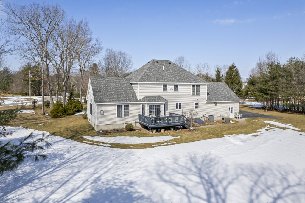 20 Ordway Lane, Kingston, NH