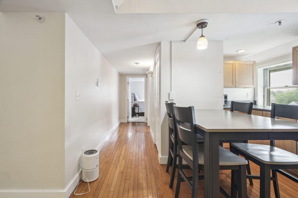 34_Floral_Ave_unit_5_Dover_NH_11