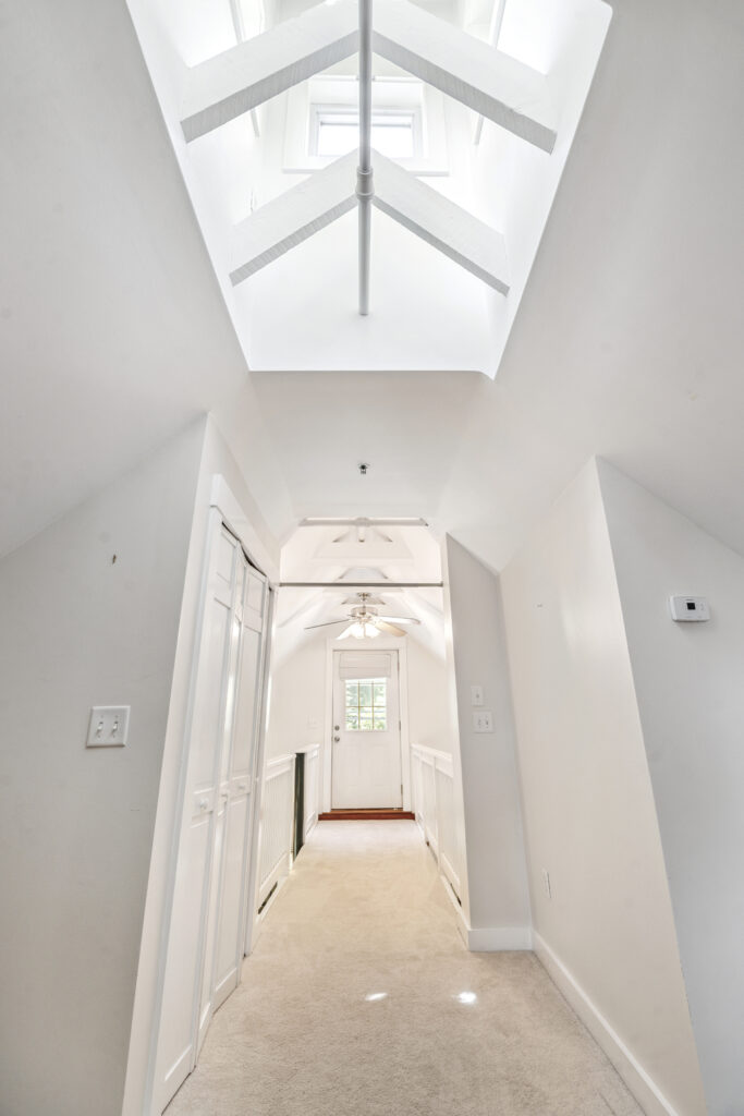 34_Floral_Ave_unit_5_Dover_NH_28