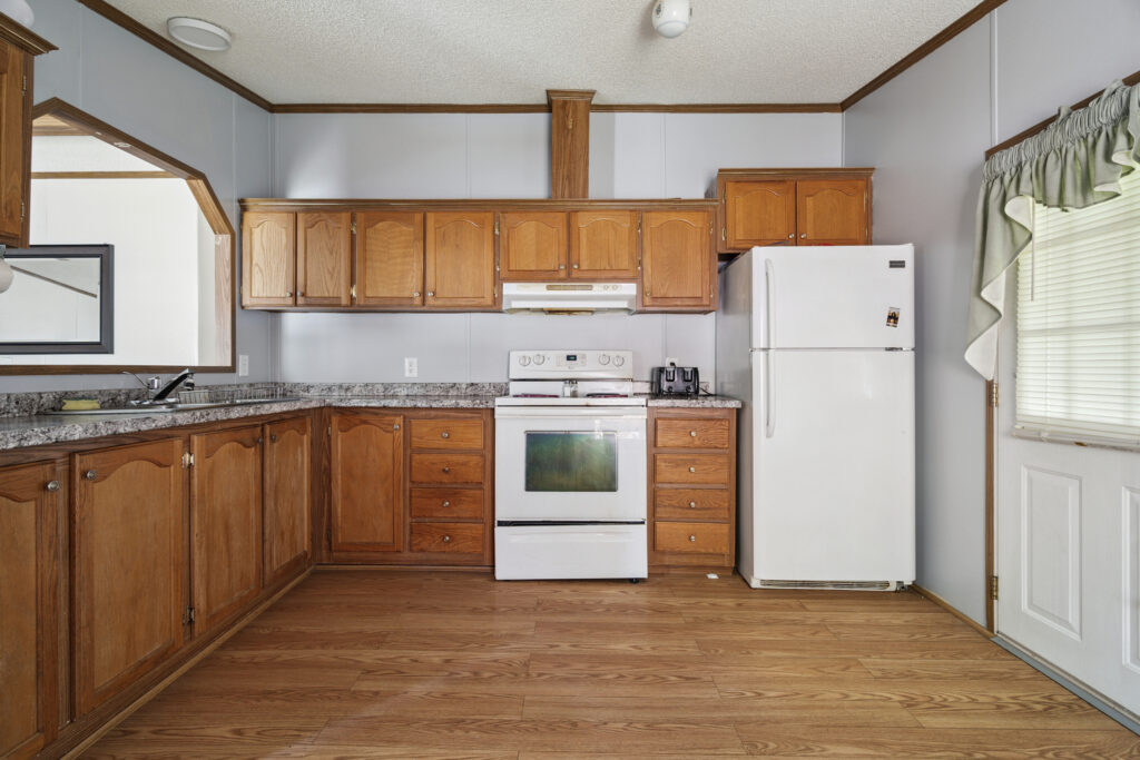 30 Cherokee Way Rochester NH 03867 05