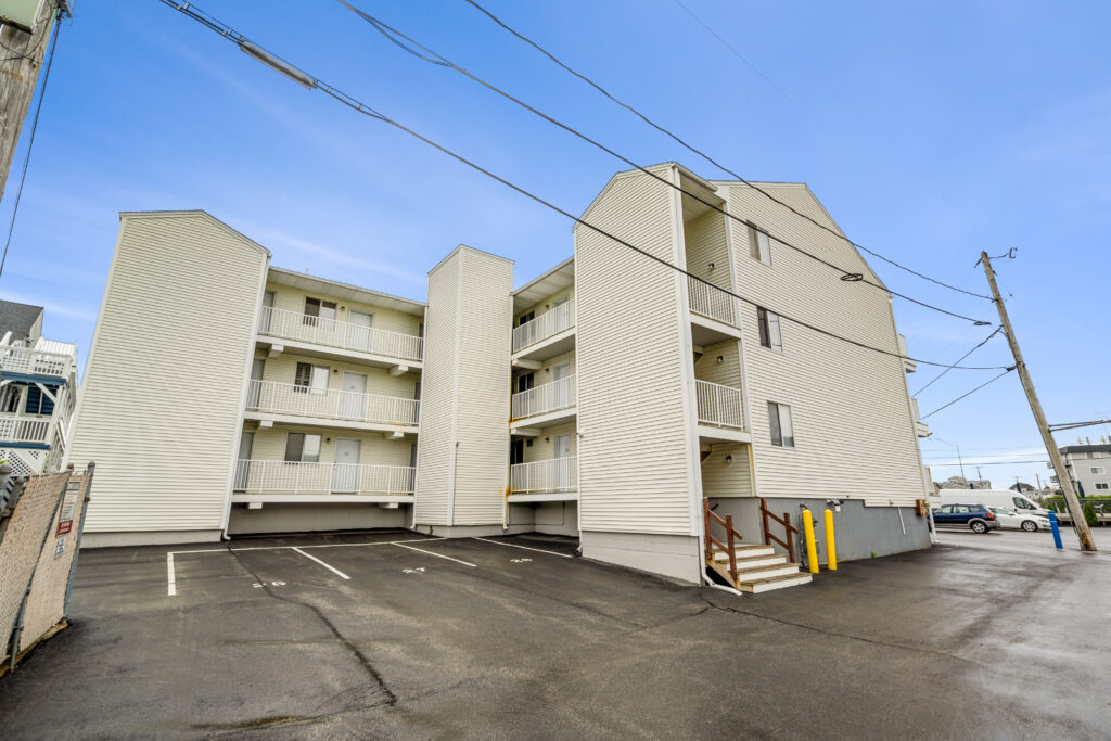 933-ocean-blvd-25