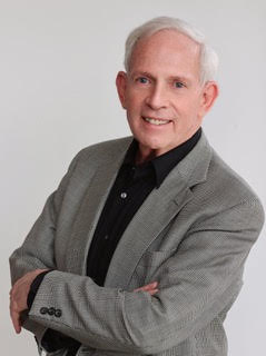 Photo of Michael Elliott