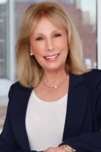 Photo of Regan Elliott