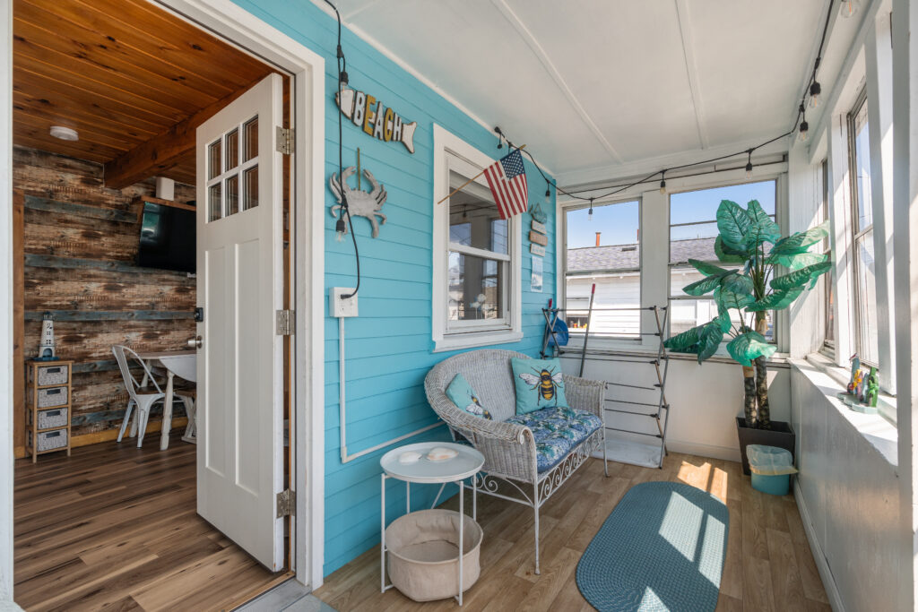 3 Hampton Beach Cottages (Multi-Family) with Strong Rental Income Potential